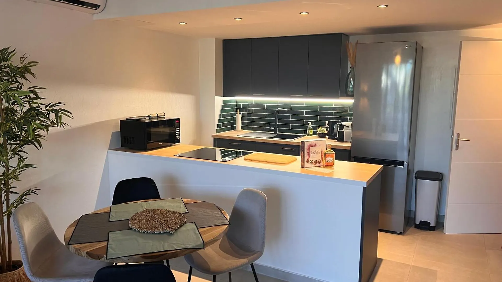 Magnifique Duplex At Cottages De Longvilliers Grand Case Apartment